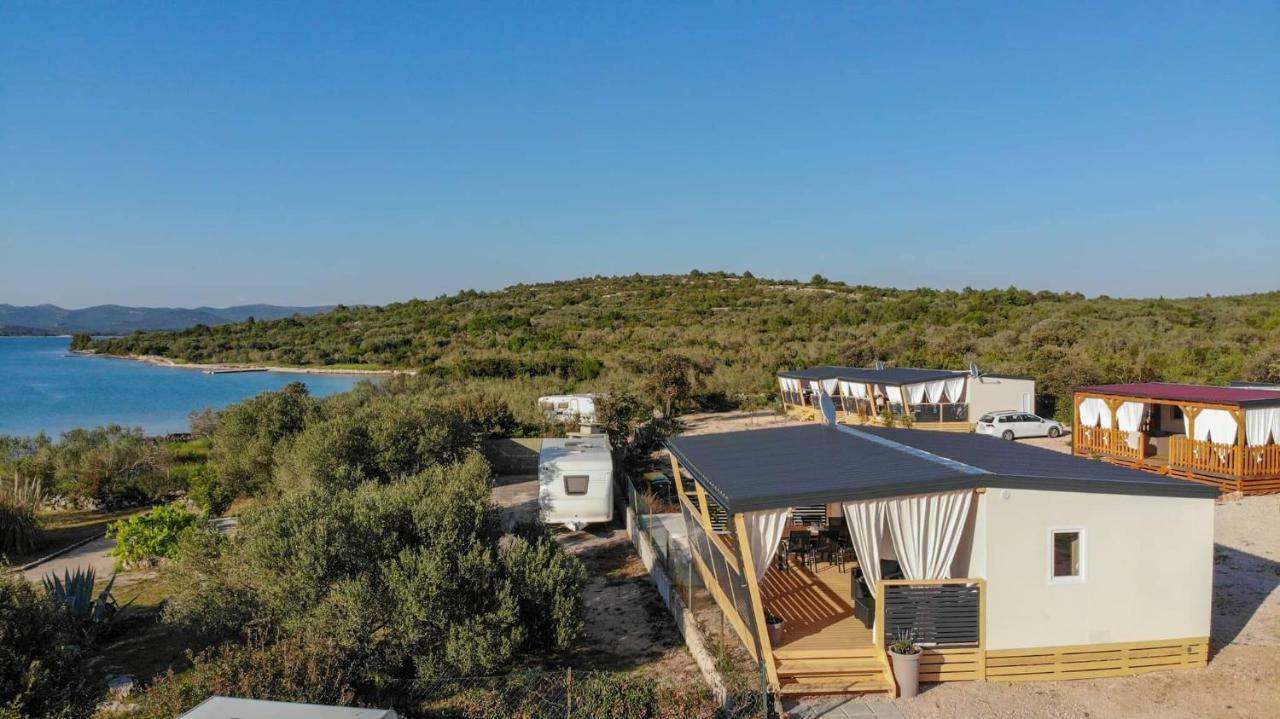 Mobile Home Laura 티스노 외부 사진