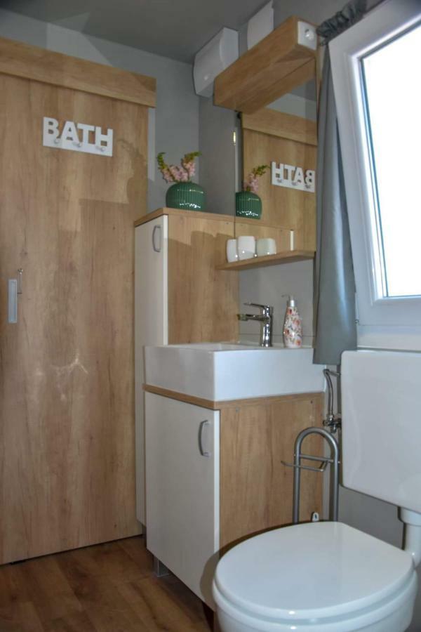 Mobile Home Laura 티스노 외부 사진