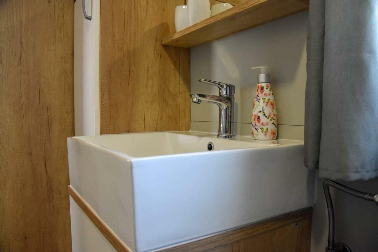 Mobile Home Laura 티스노 외부 사진