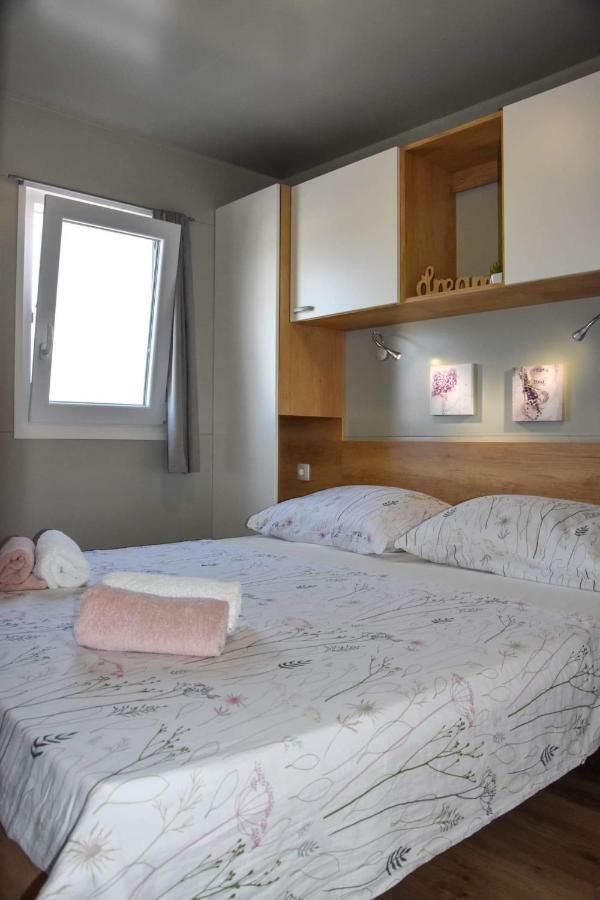 Mobile Home Laura 티스노 외부 사진